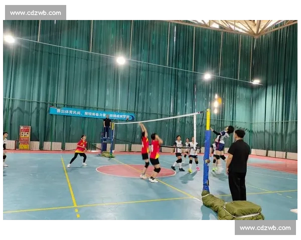 激情扣杀点燃赛场青春排球对决书写团队荣耀新篇章时代风采之夜赛 激情扣杀点燃赛场青春排球对决书写团队荣耀新篇章时代风采之夜赛