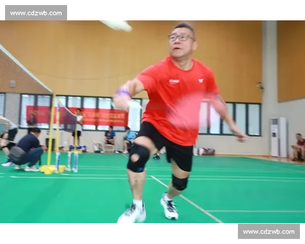 业余羽毛球比赛精彩瞬间合集技巧对决展现激情与实力 业余羽毛球比赛精彩瞬间合集技巧对决展现激情与实力